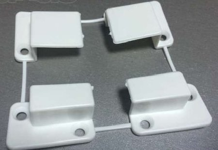 Пластиковый карман (комплект фиксаторов)